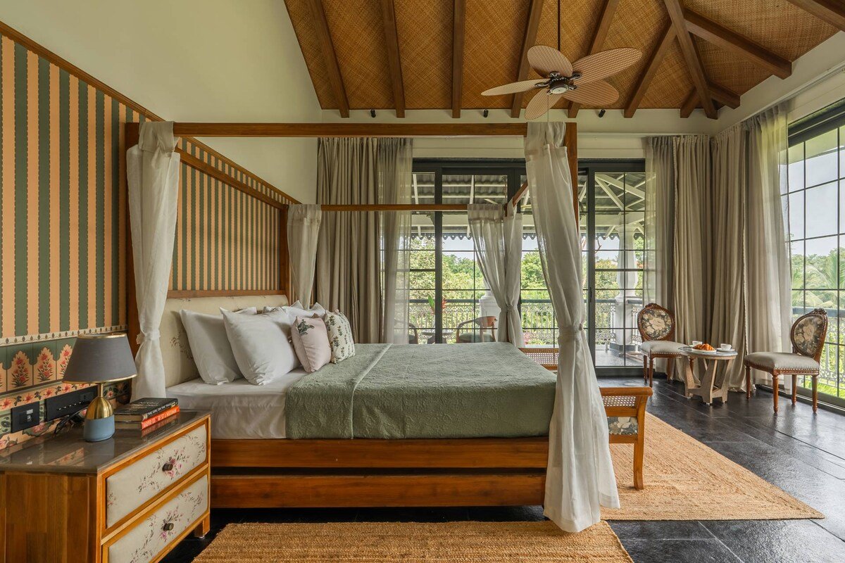 Ultra Lux Casa Dos Reis+Lawn+Pool+BBQ+Cook@Vagator gallery image 3