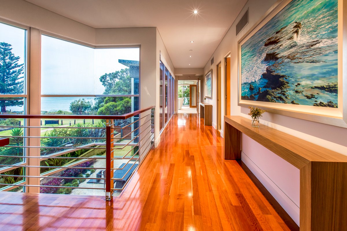 Absolute Beachfront 4 Bed 4 bath House