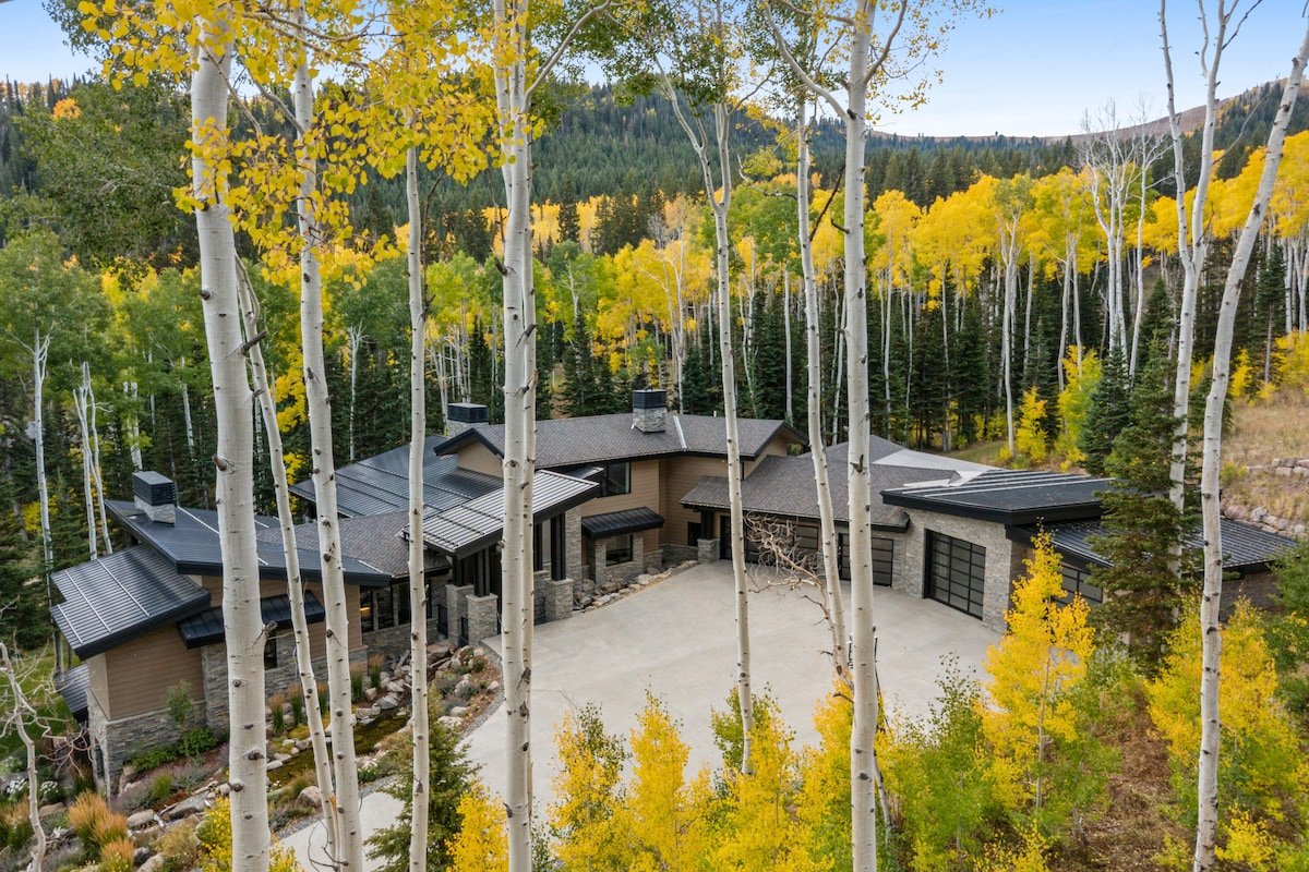Luxury Ski Estate | Pool, Hot Tub, Rock Wall