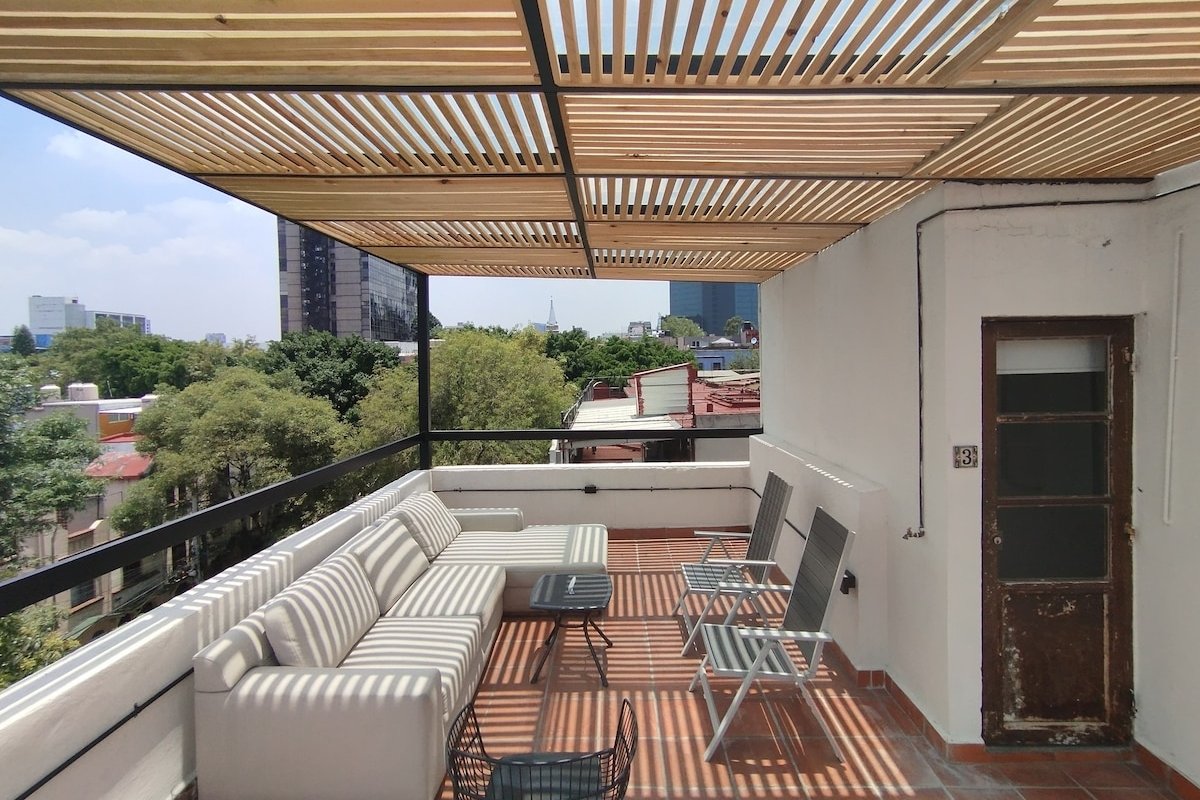 Enchanted 3 Apts Building | 9Br gallery image 3