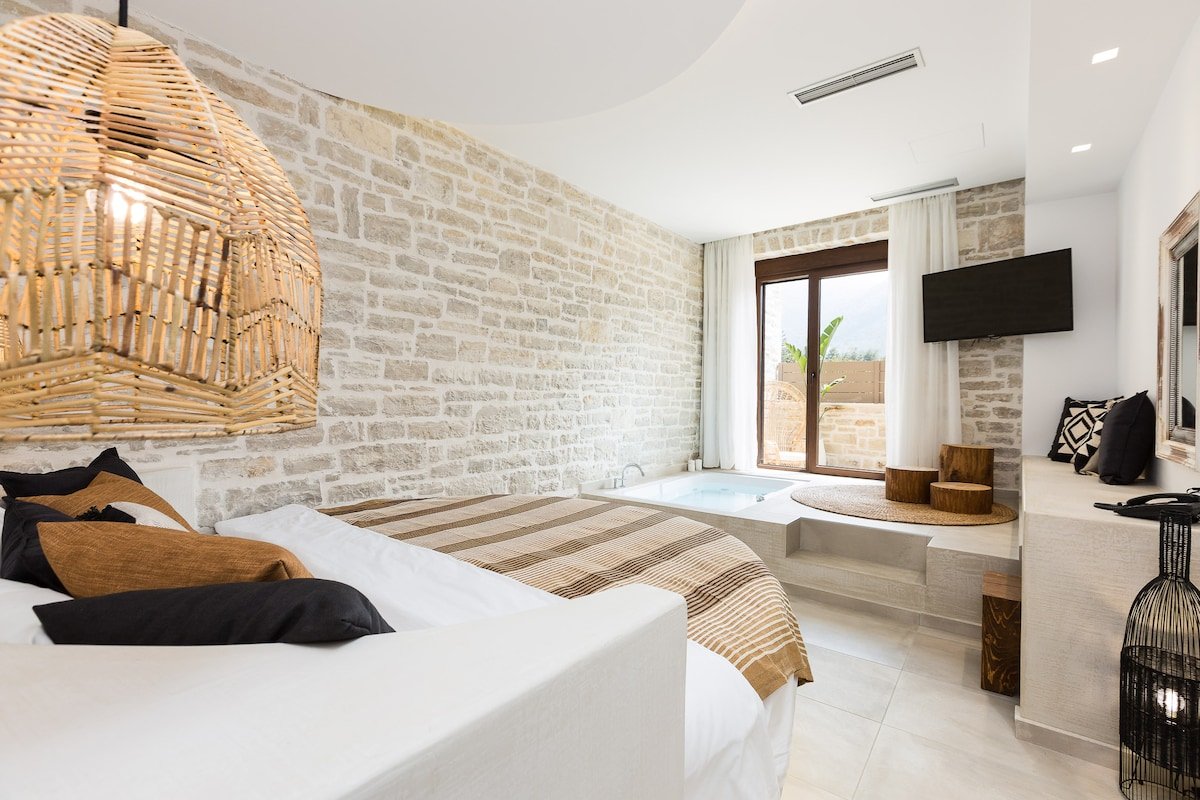 Villa Moana – Beachfront Coastal Dreams by etouri gallery image 5