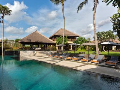 Villa Mary: Full Service, Ocean View, Cinema