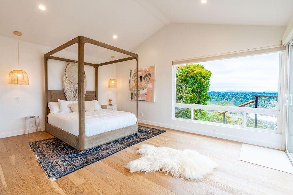 Outdoor Paradise-Mt Soledad-Pool-Hot Sauna-Views! gallery image 2