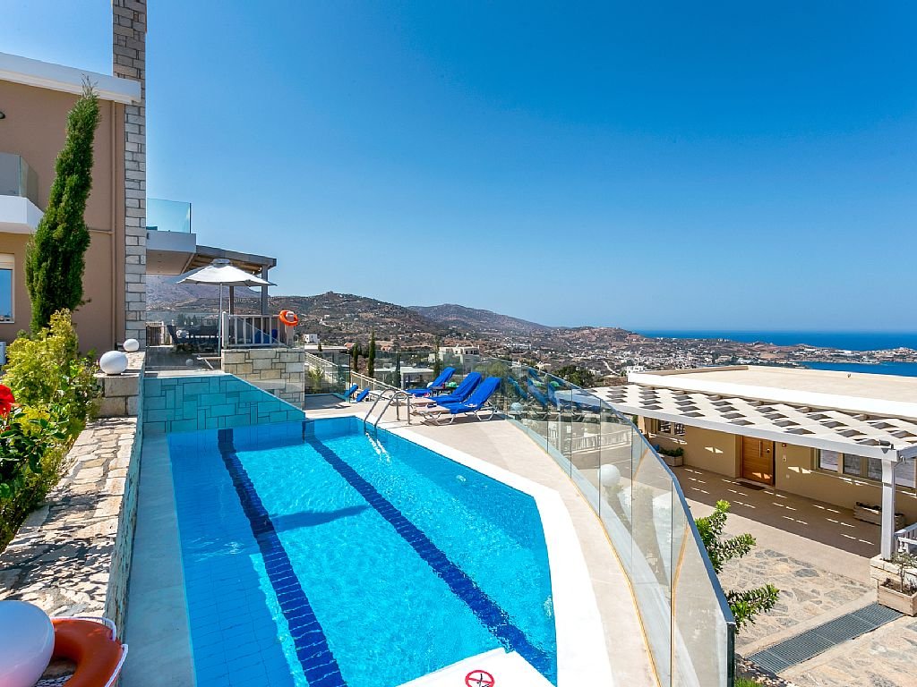 Dilira Villas Diana gallery image 3