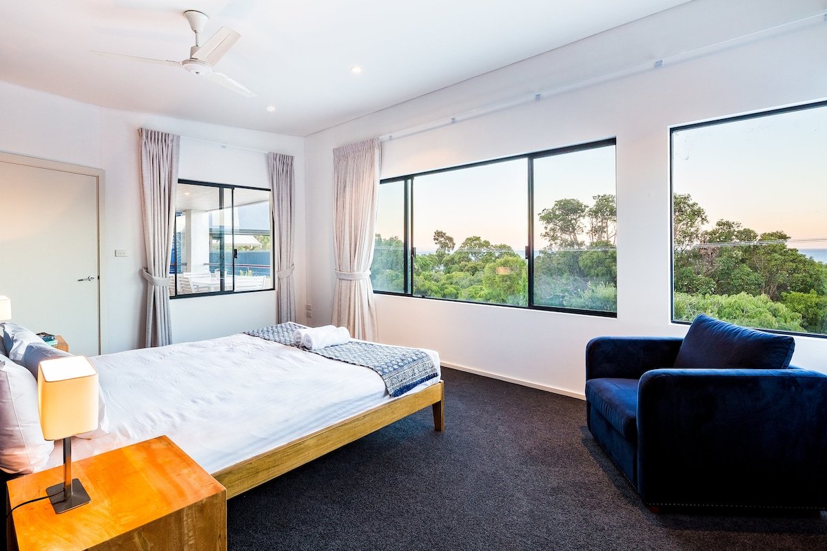 Casa Feliz—Mediterranean-style Coastal Getaway gallery image 4