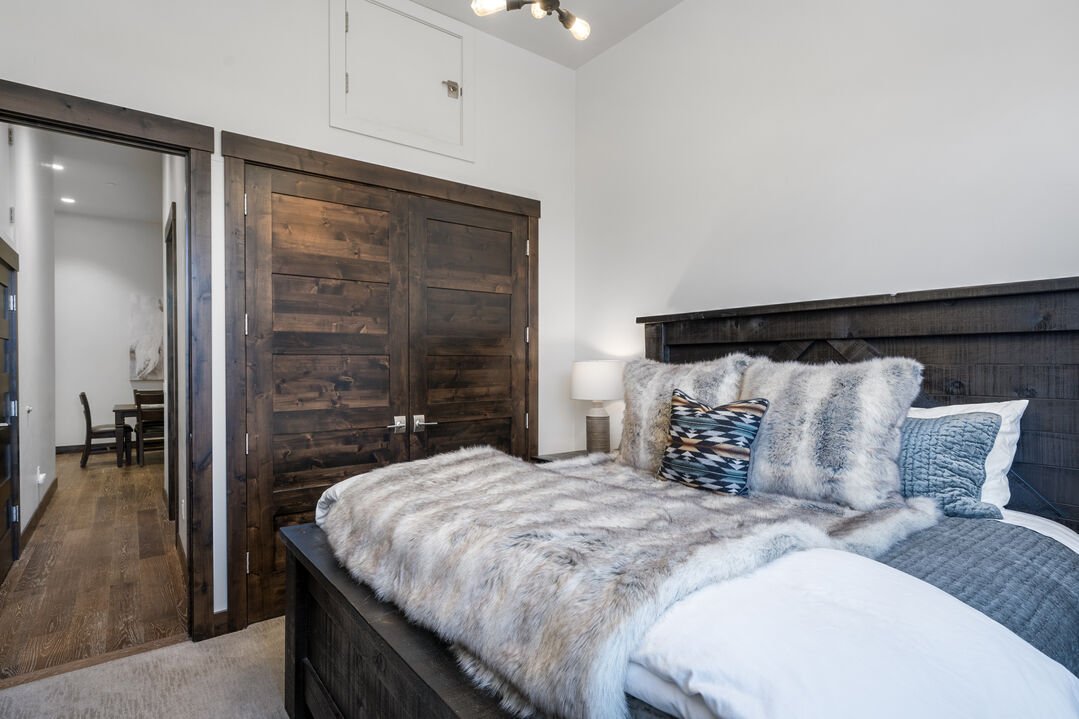 New! Downtown Whitefish with private hot tub gallery image 5