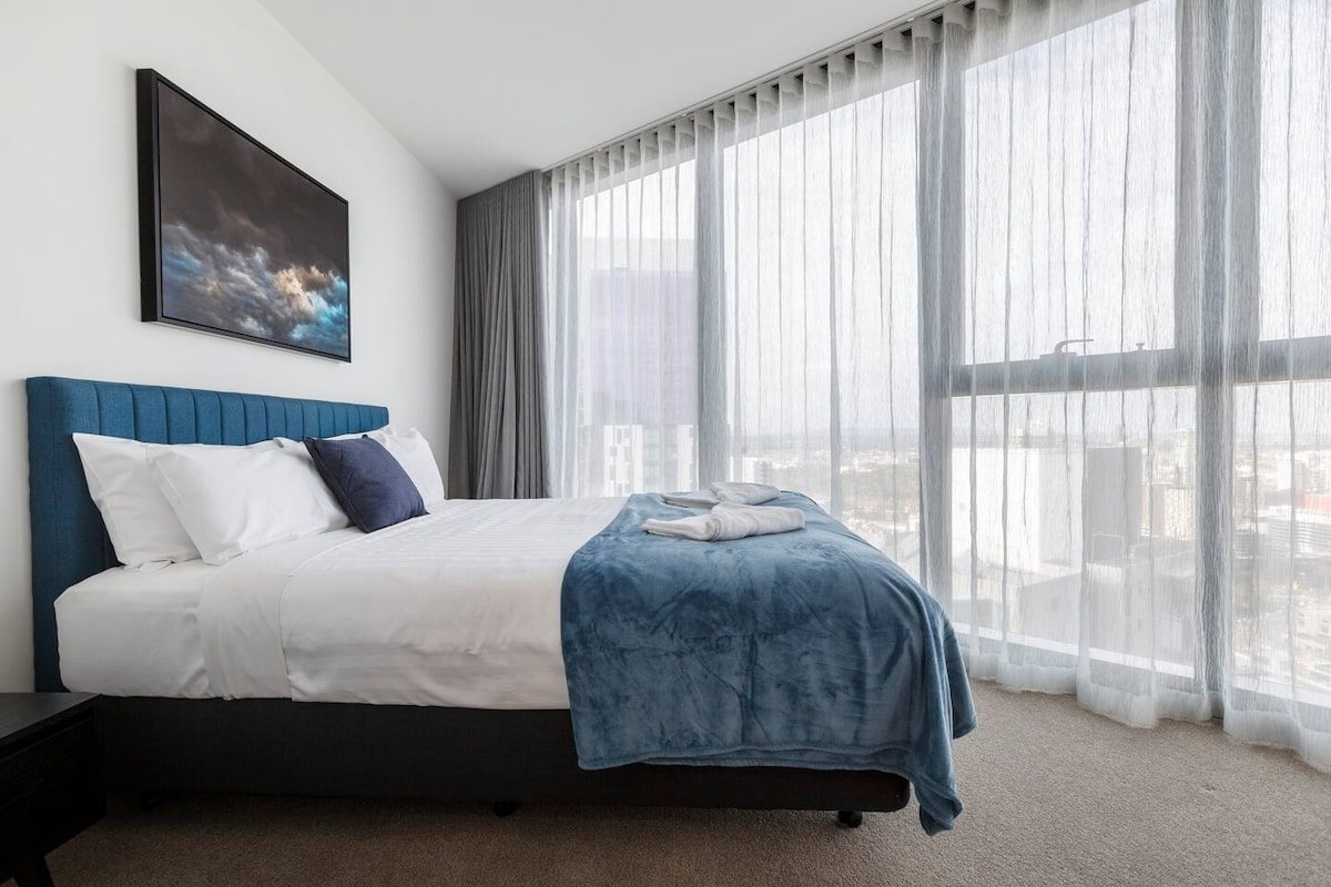 Luxurious 3 BRM Apartment gallery image 3