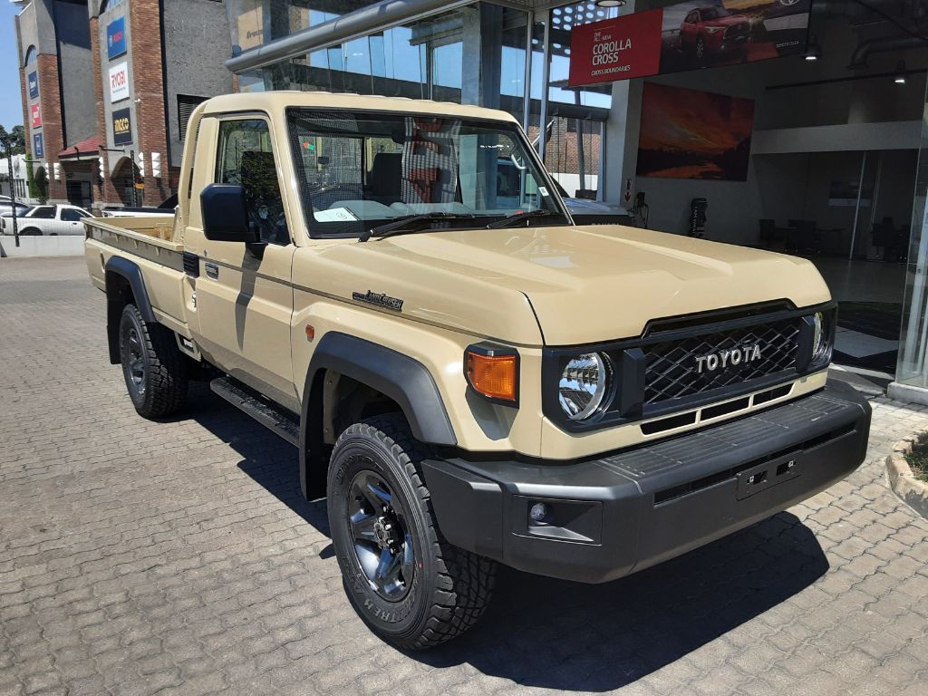 TOYOTA LAND CRUISER 79 2.8 GD-6 P U S C A T for Sale in South Africa
