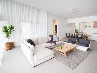 Lefties @ The Bay, Gracetown, Margaret River – NEW