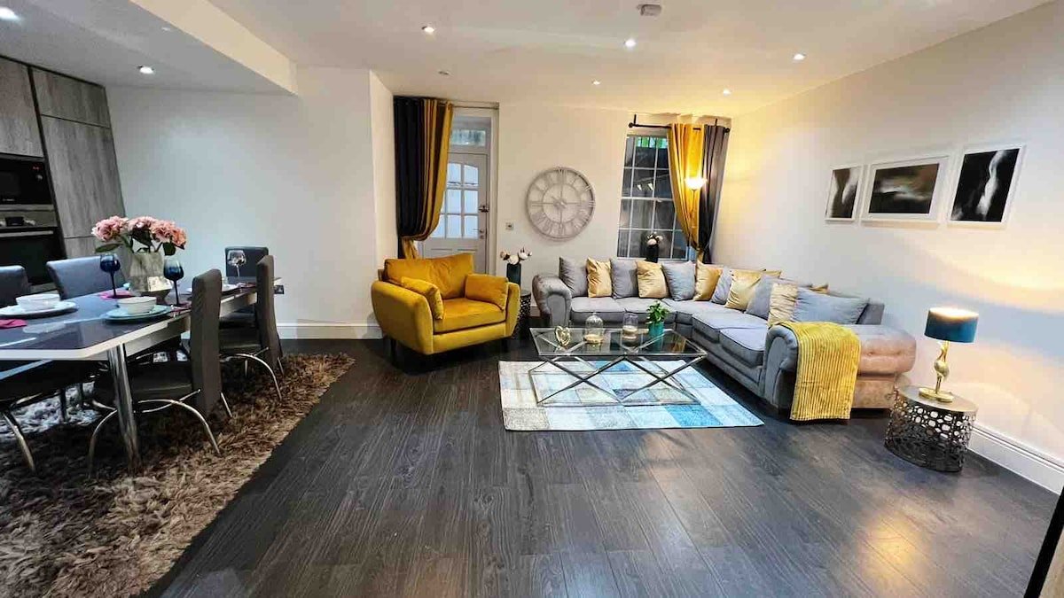 Modern 3bed 3bathroom flat Located in Marylebone gallery image 2