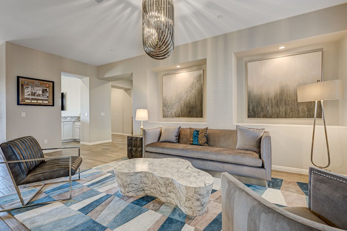 Pristine Paradise gallery image 3