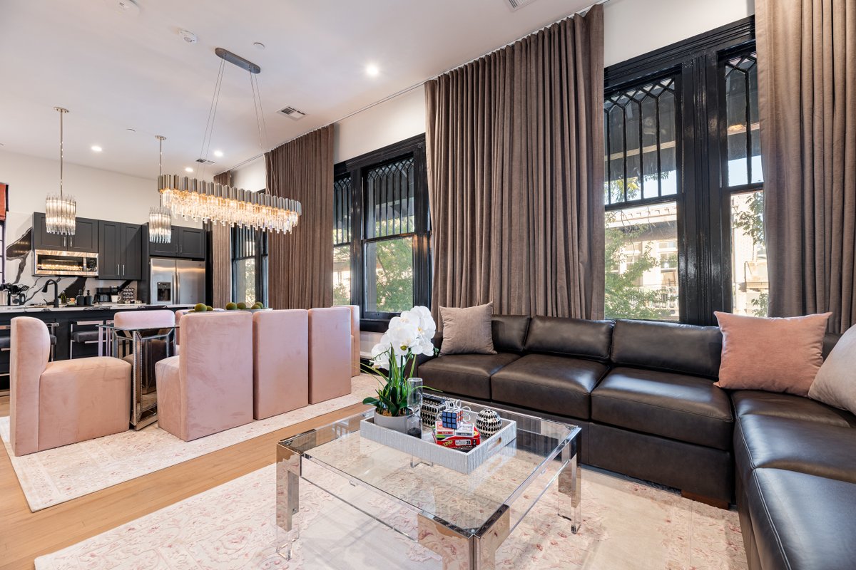 The Krewe 5BR Perfect Location Heated Pool