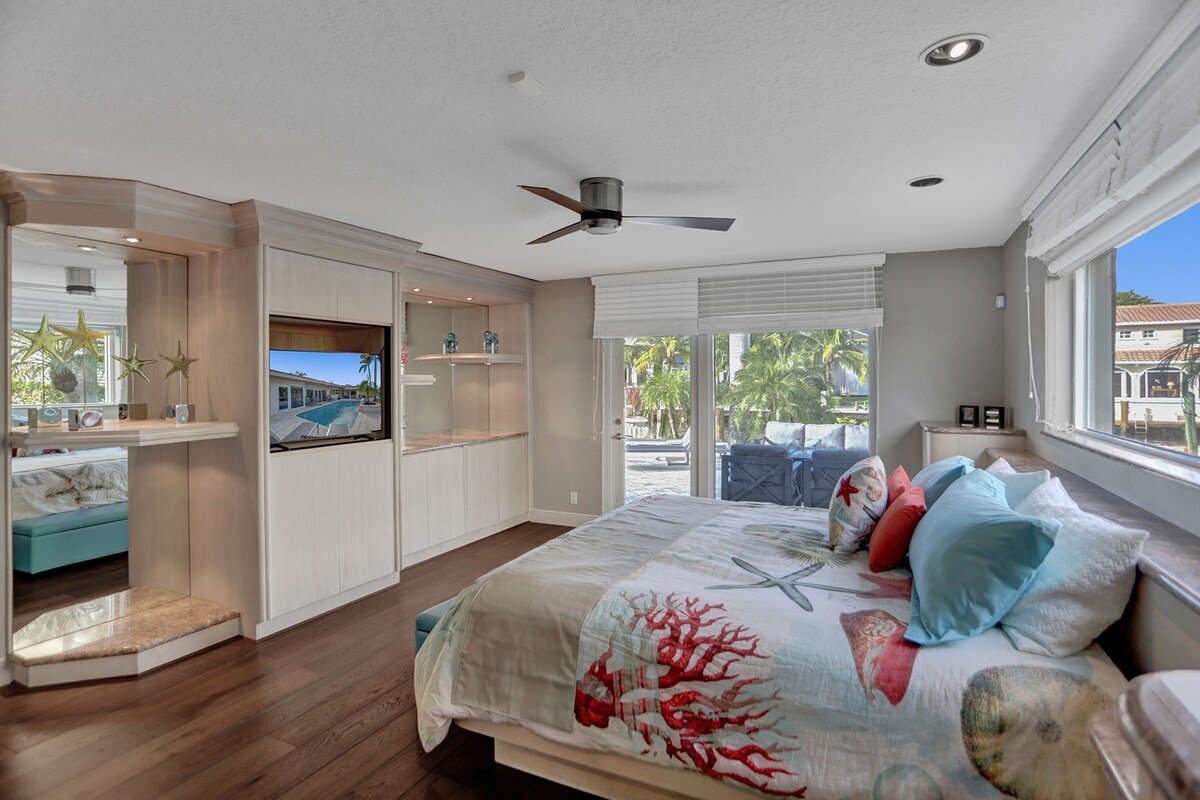 Palms by the Sea Villa gallery image 3