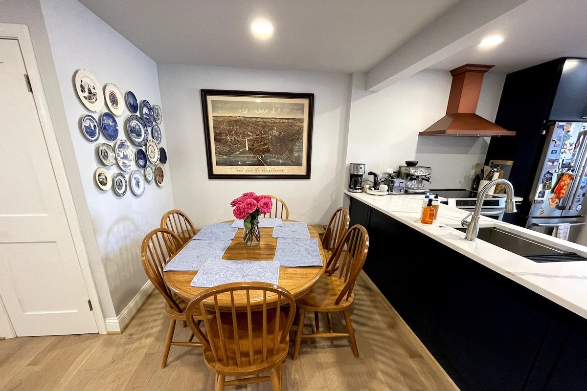 Your House on Capitol Hill gallery image 4