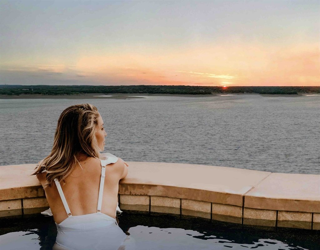 AustinTeton’s Sunset Cliff Resort on Lake Travis