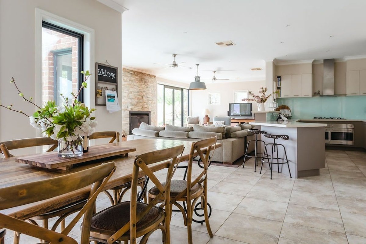 The Lakehouse gallery image 5