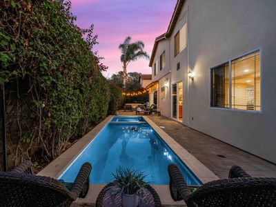 101 Big Beautiful Home-Heated Pool & HUGE Spa