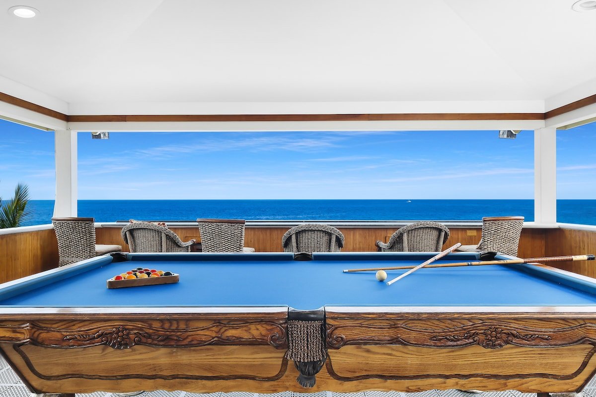 Oceanfront Sunset Beach House with private pool gallery image 4