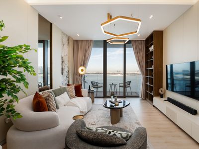 Premium 2BR Emaar Beachfront w/ Beach Access