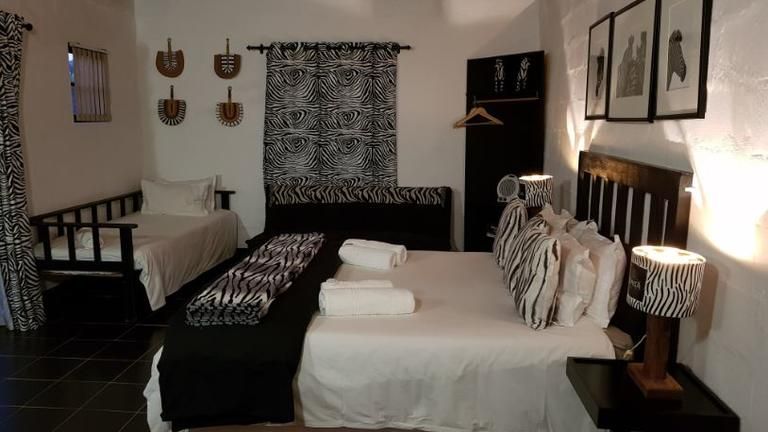 Zwartberg View Mountain Lodge Zebra Cottage