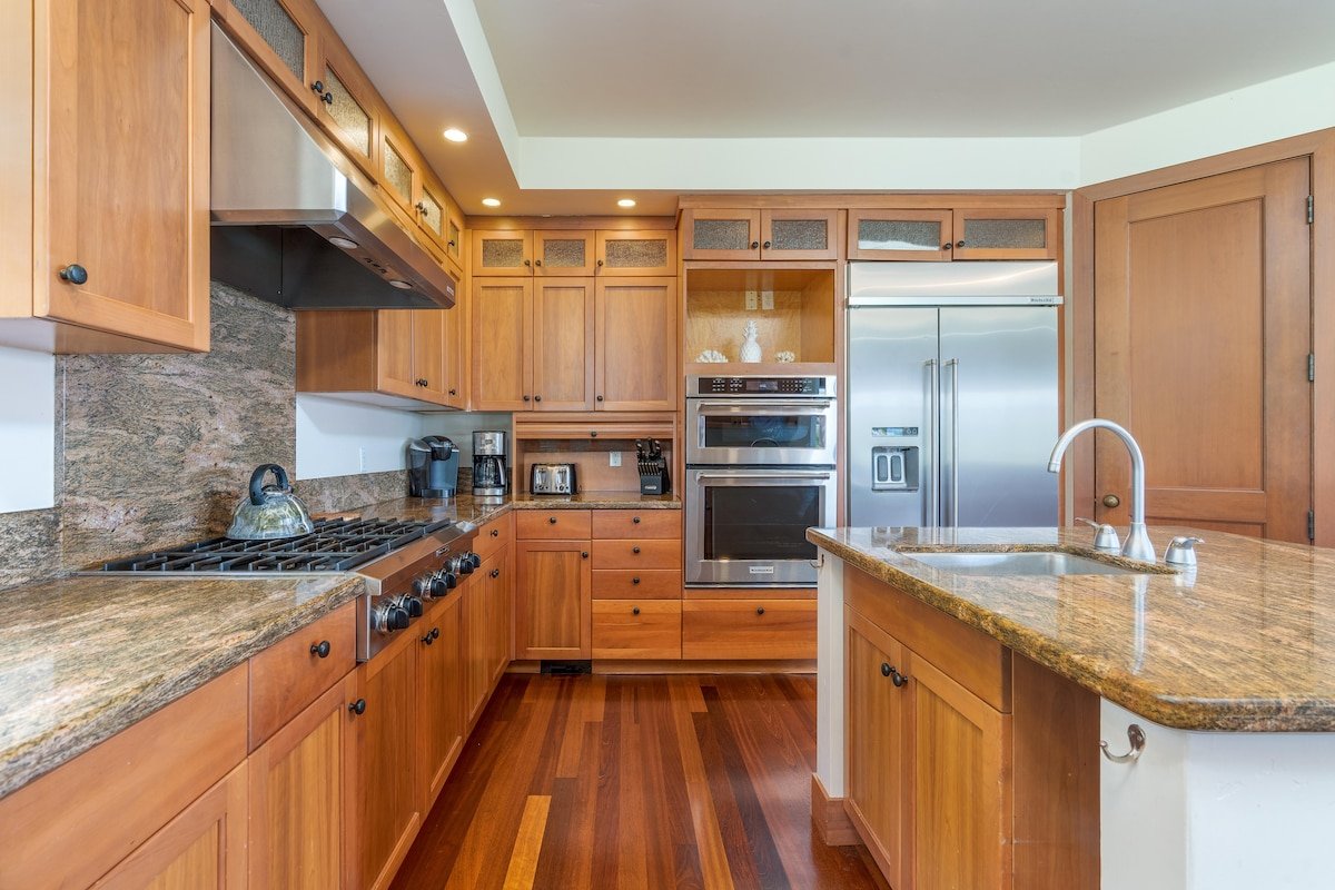 Family house near Hanalei with ocean views gallery image 4