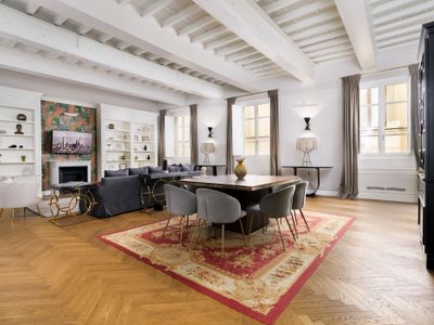 (Borgo Albizi) Penthouse 4 Bedrooms + Gym