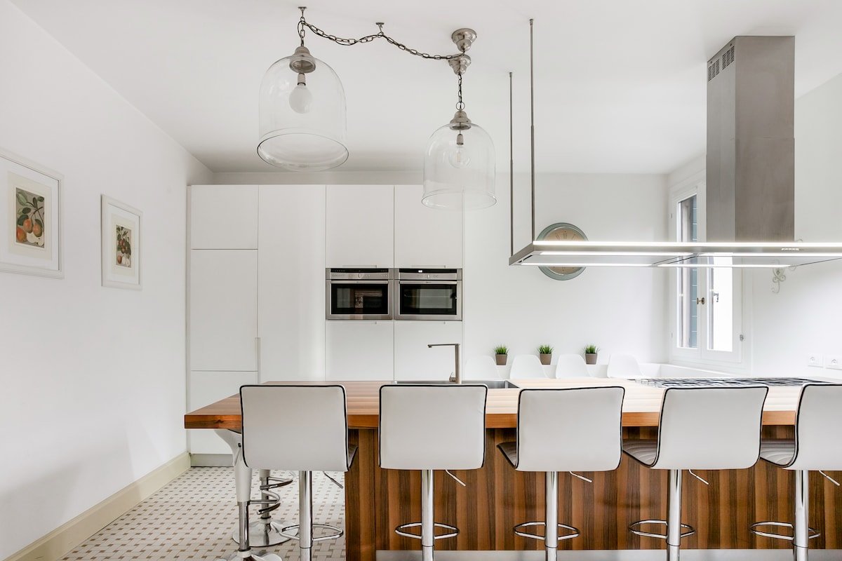 Palazzina Canal Apartment gallery image 2