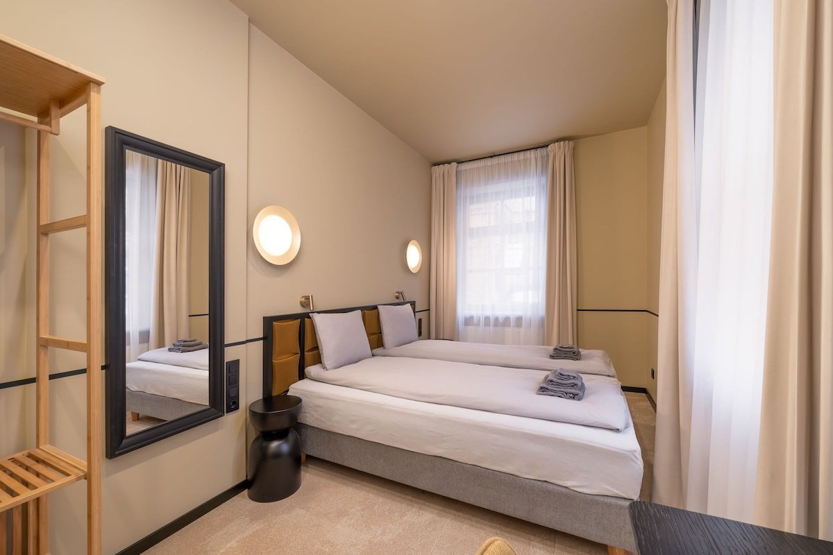 L⓸ Lacplesa | by Dandelion Apartments & Suites gallery image 4