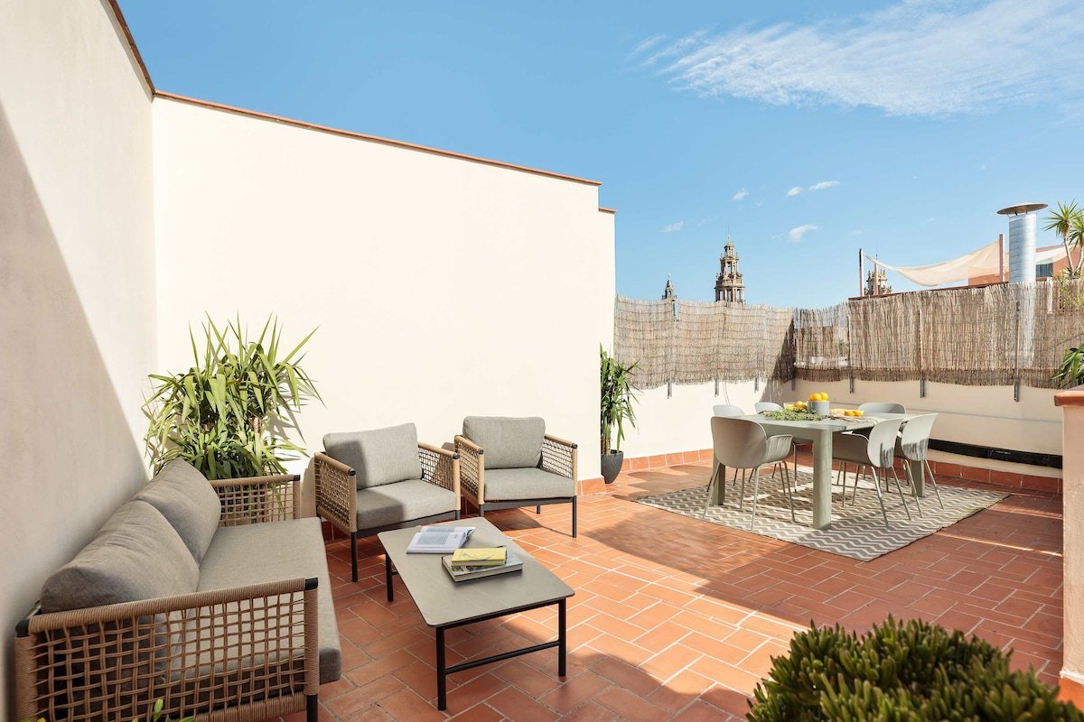 Luxury 2 bedroom 2 bathroom apartment with balcony gallery image 3