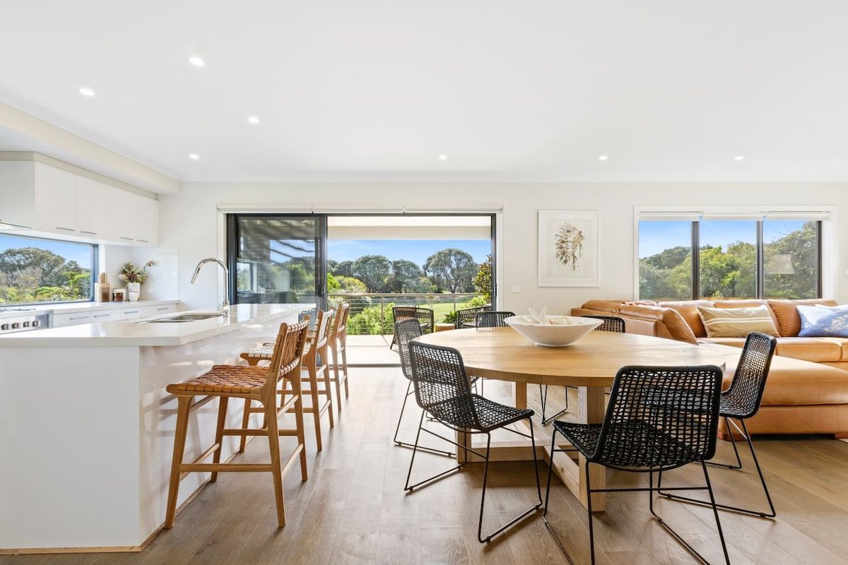 Cape Retreat gallery image 3