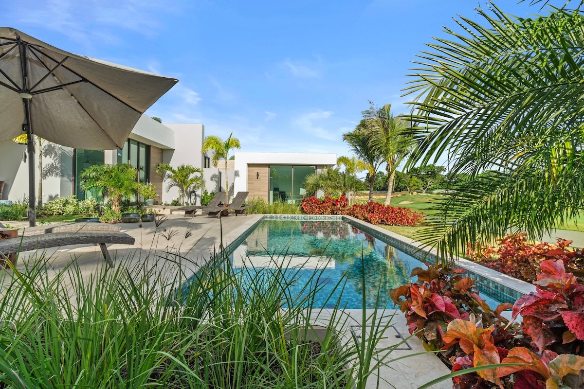 Villa Serena @ Dorado Beach Resort & Club