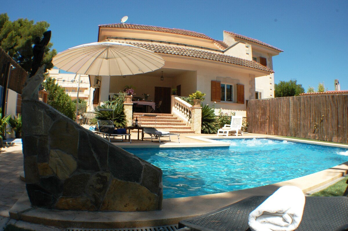 Can Joan, Chalet con piscina/Jacuzzi para 8 pax gallery image 4