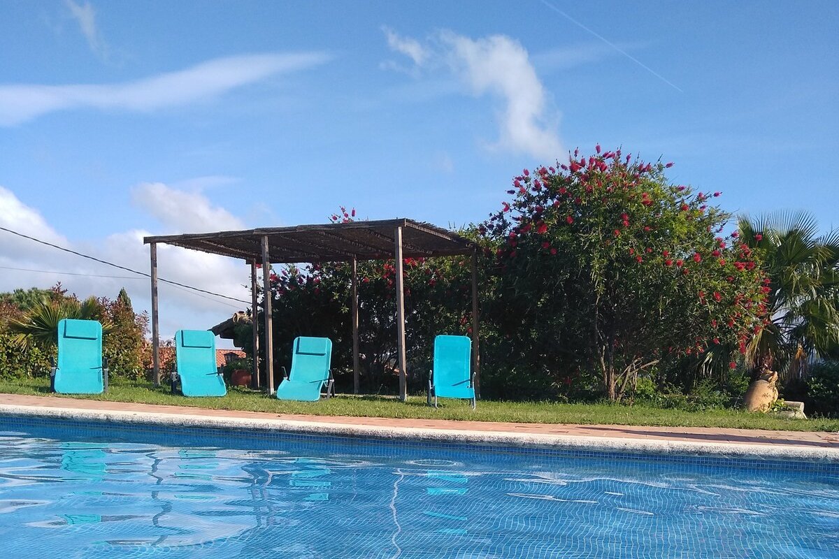 Entre mar y montaña magnifica villa gallery image 4