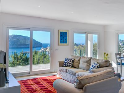 3-Bedroom house w/AC & pool. Port de Sóller views