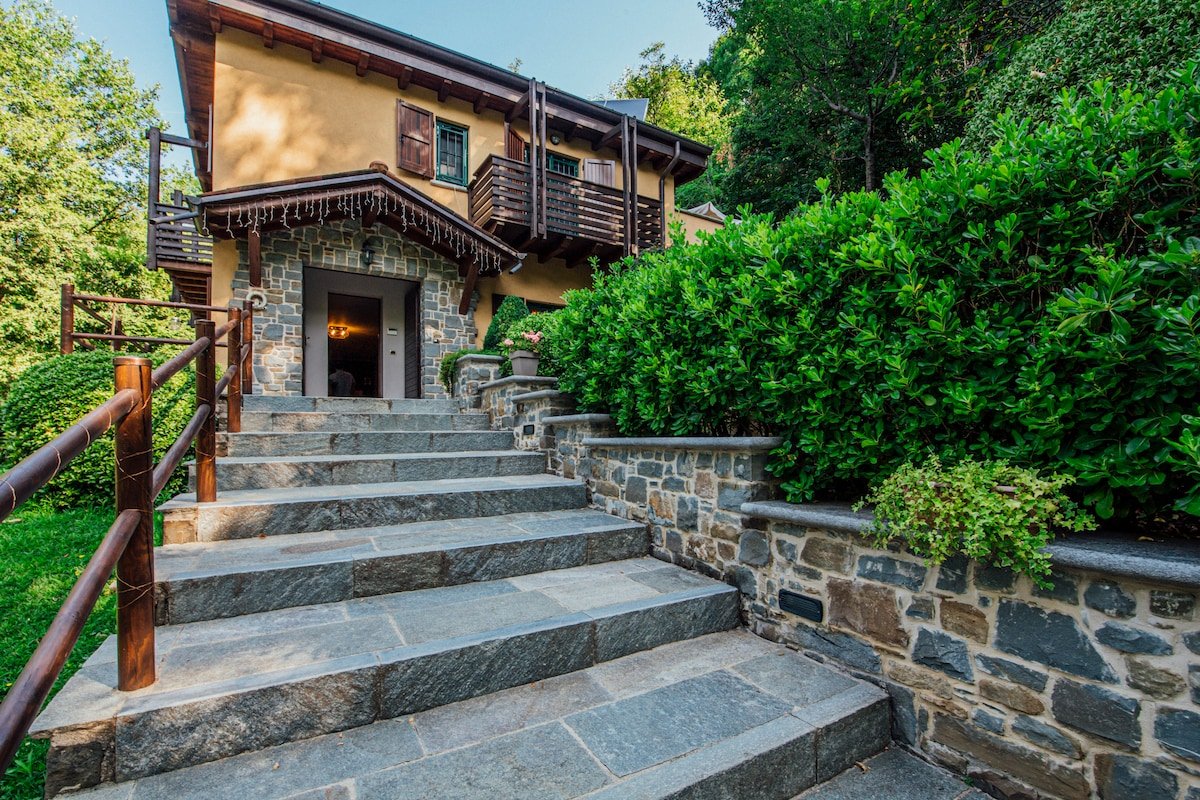 Luxury villa in the forest. Sleep 8 gallery image 3