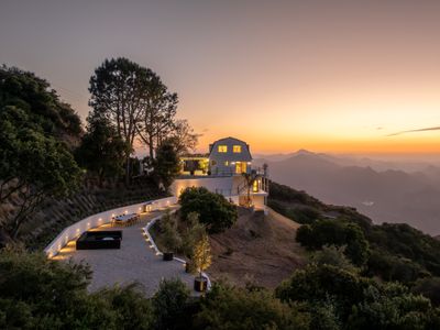 The Malibu Summit Sanctuary