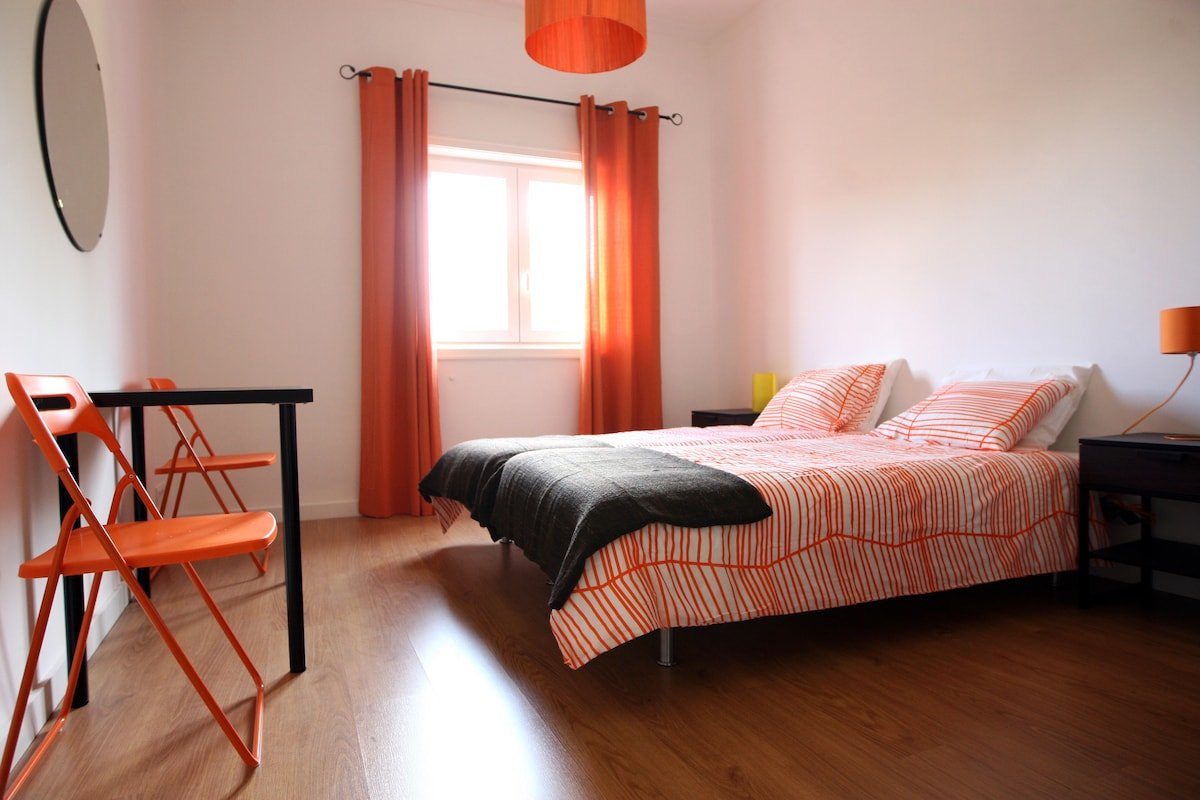 Great 4 bedroom near Casa da Música gallery image 5