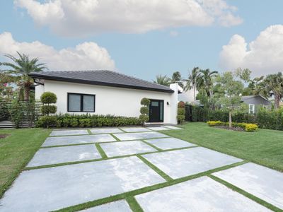 Amazing Beach House 10min from the Beach