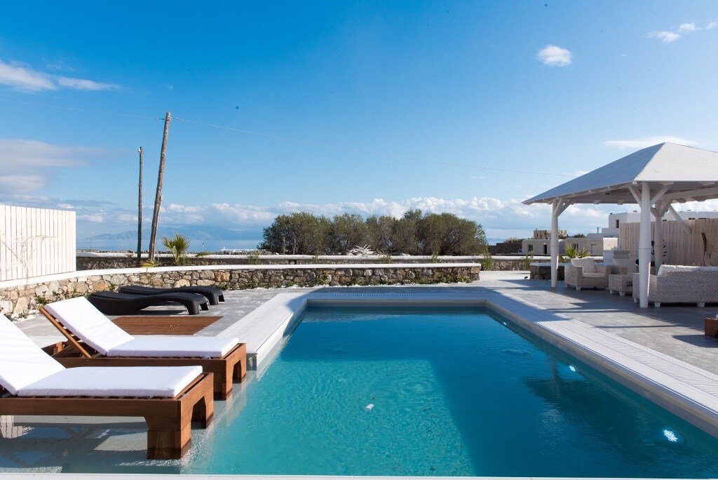 TIFFANY VILLAS- 2 Private villas with sea views gallery image 3