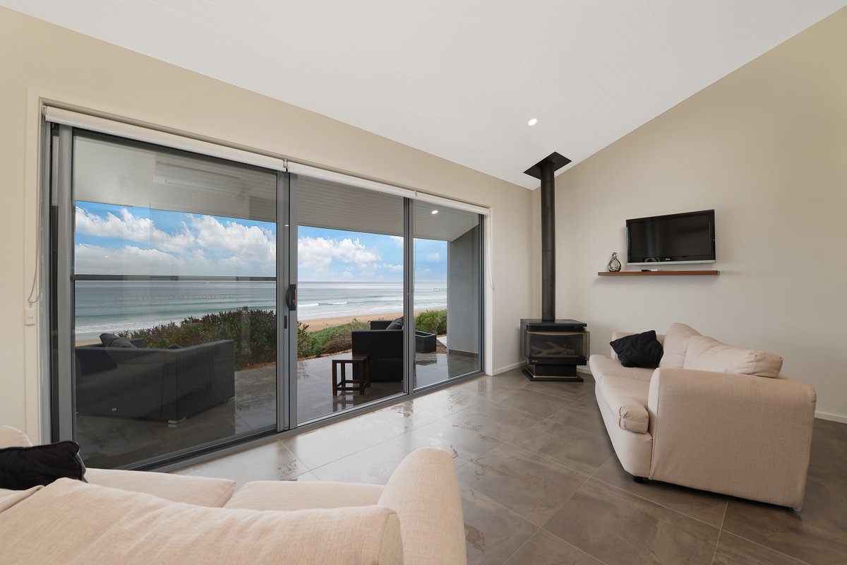 Seafarers Getaway Beach View Lodge