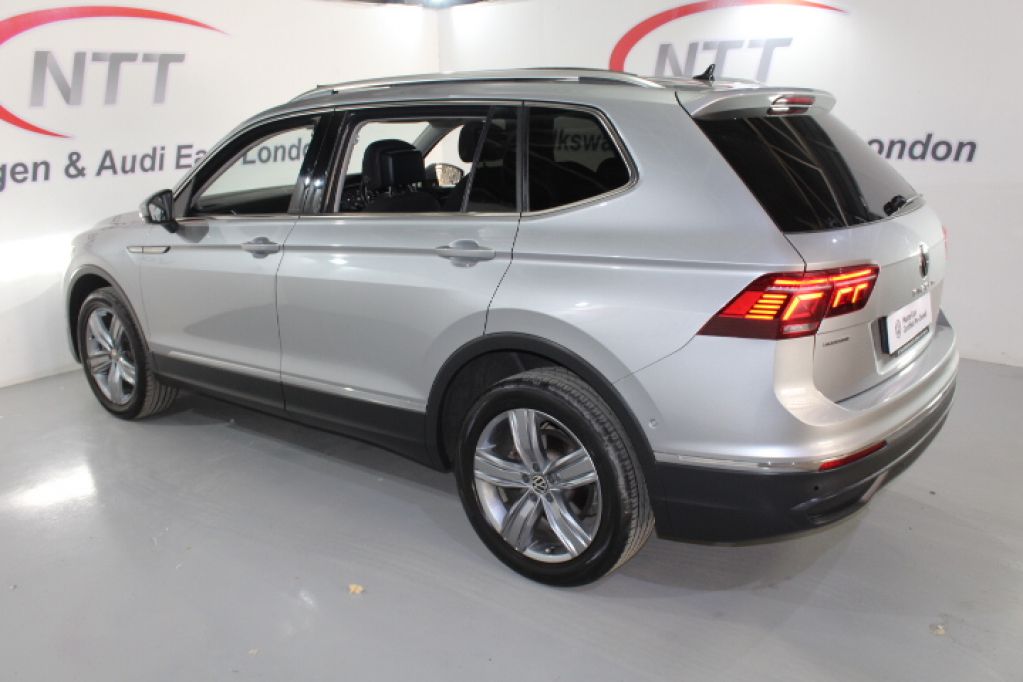 Used car gallery