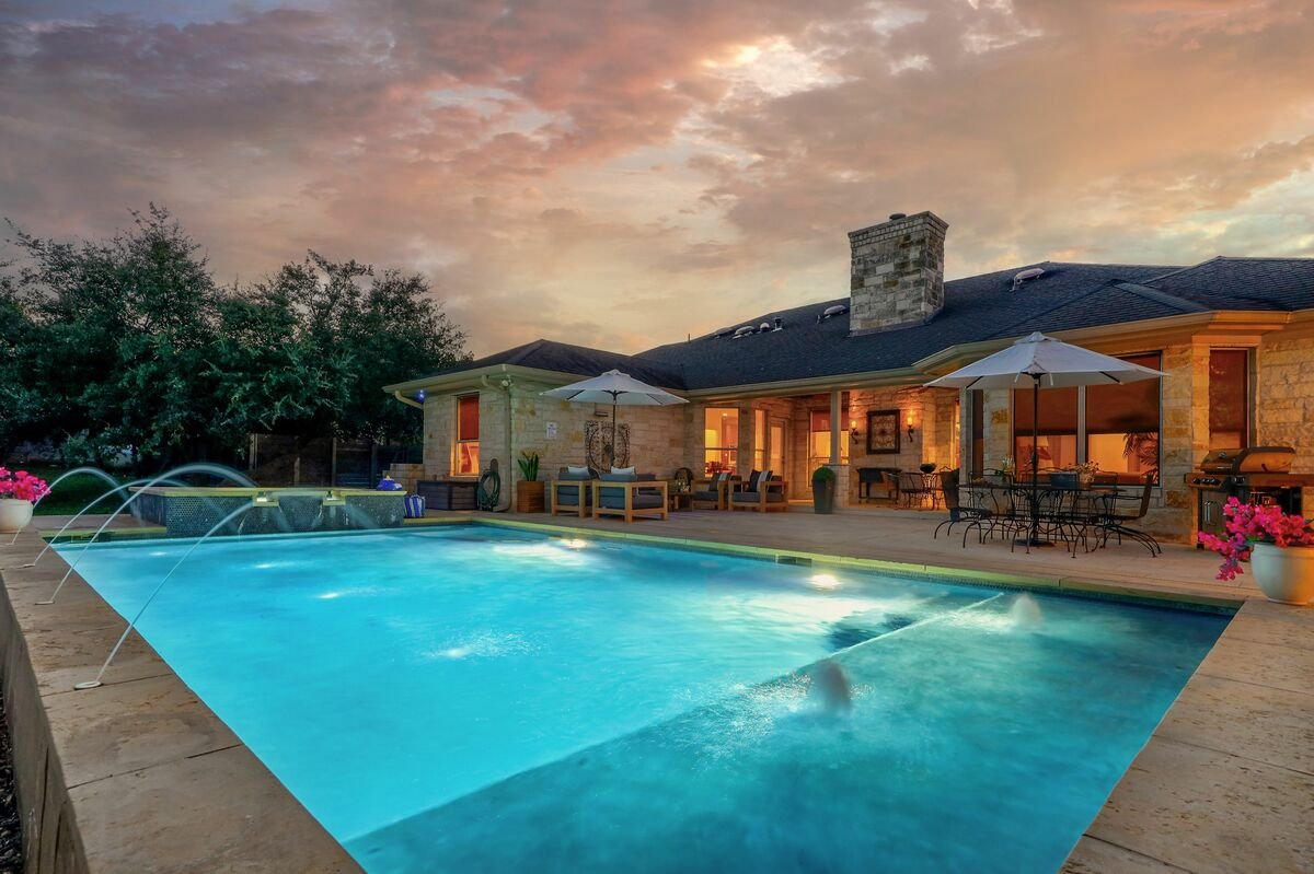 Private | Pool | Spa |Bsktball |Close Downtn