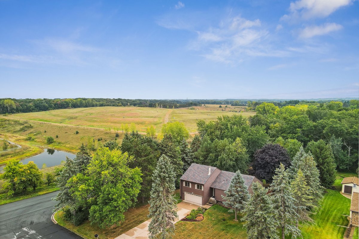 Lake Elmo Place, rural setting, near Woodbury