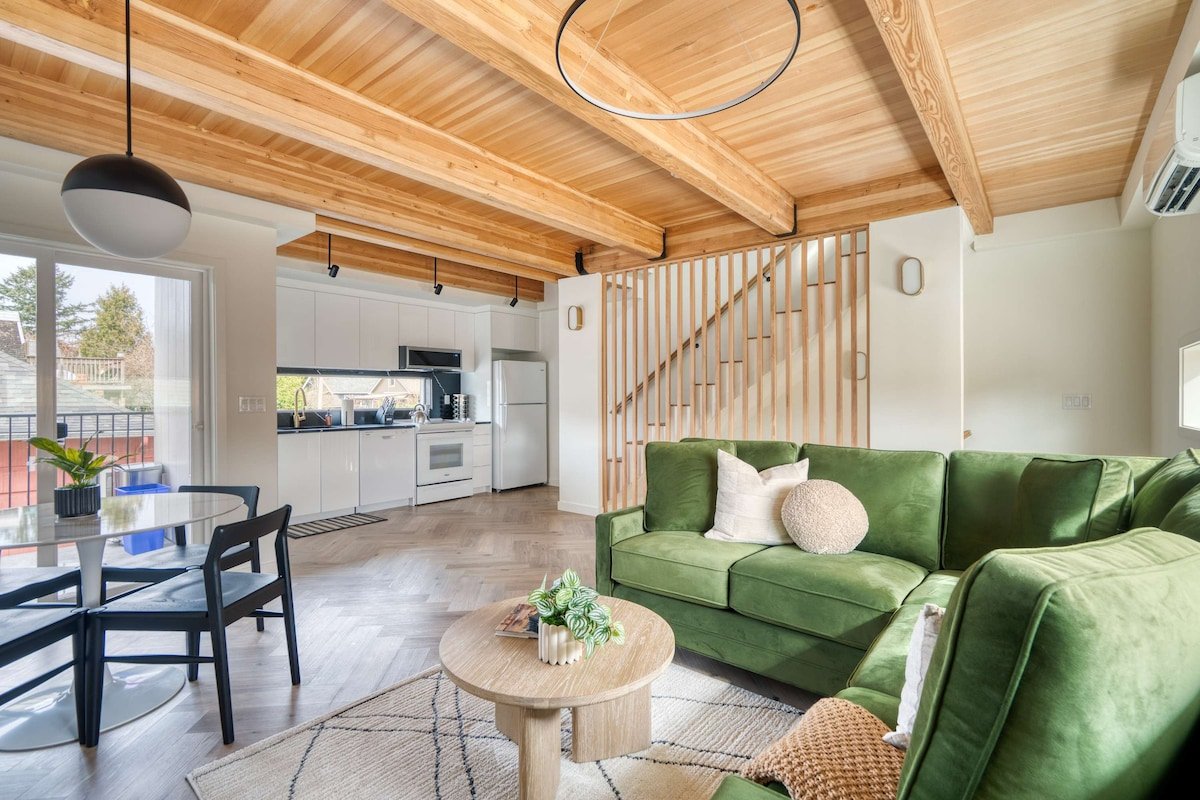 Alberta Arts Escape – Modern 3BR Townhome gallery image 2