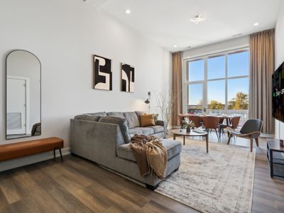 Penthouse•Skyline Views •10 min Downtown Sleeps 15