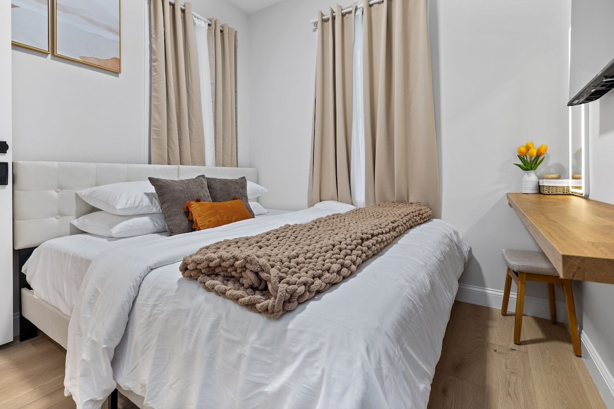 Fully Furnished LUX House gallery image 4