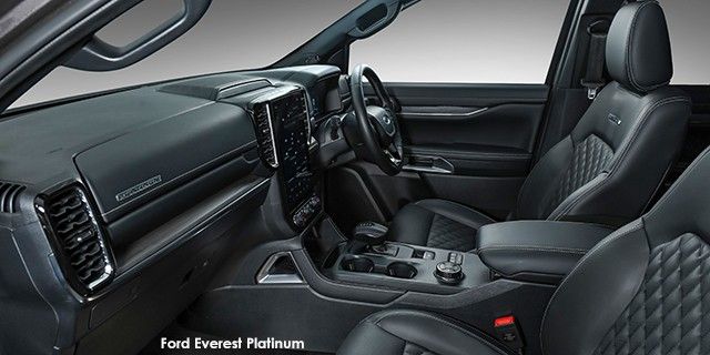 FORD EVEREST 3.0D V6 PLATINUM B6 AWD A/T - 69 