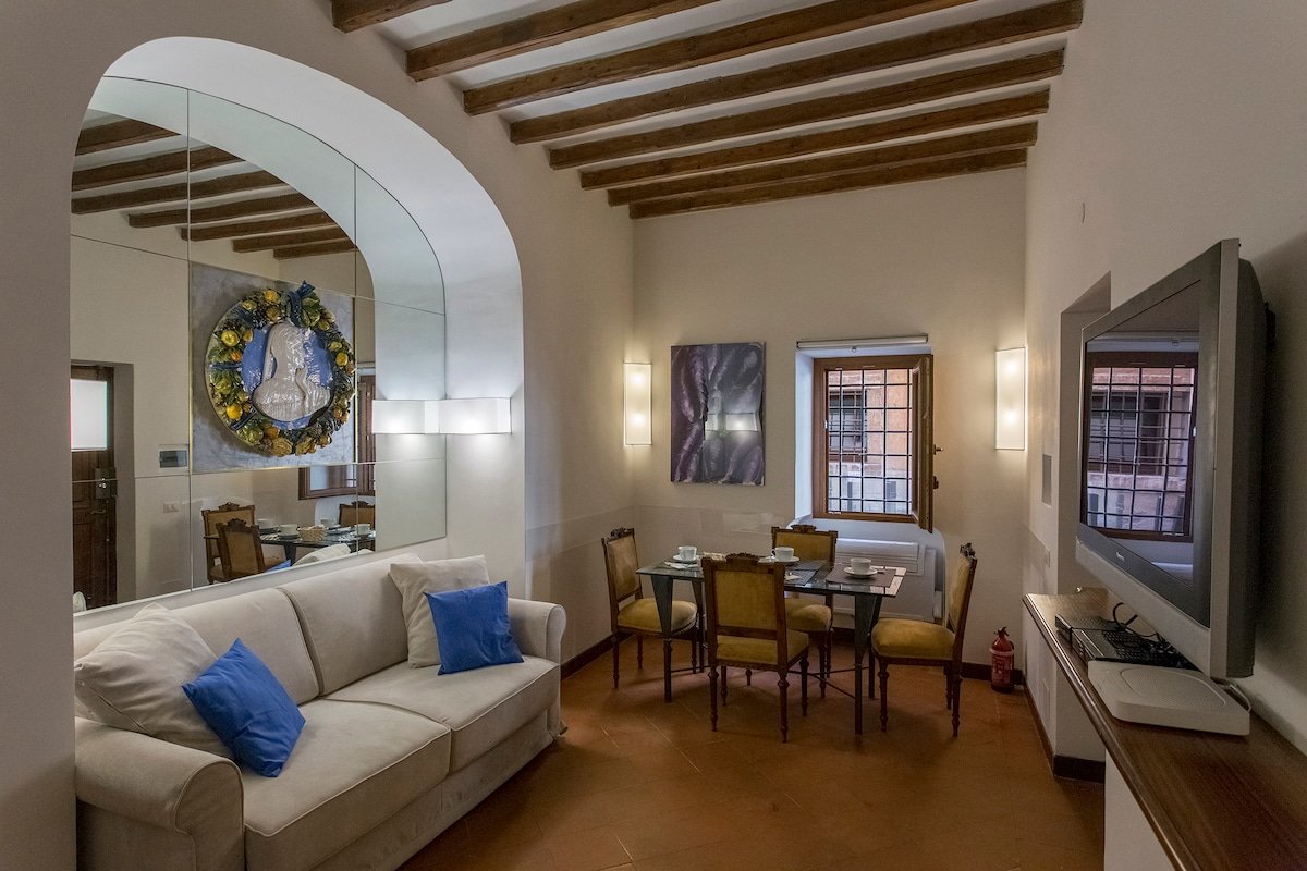 Navona apartment gallery image 2