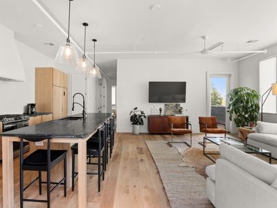 Modern Loft + Walk to The Best of NOLA!