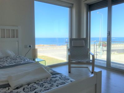 Angeiras Beach House – Porto – Villa by the Sea